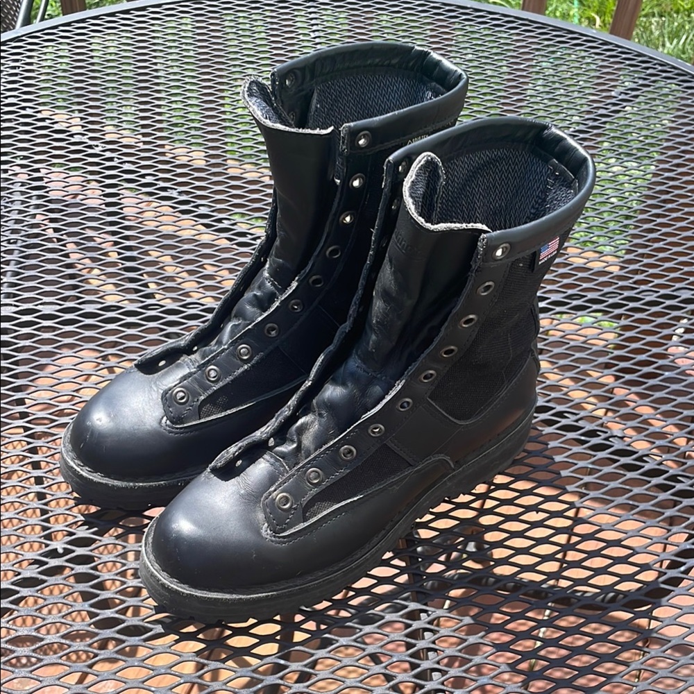 Danner Black Acadia 8”